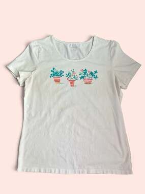 Kim Rogers White‎ Short Sleeve Graphic T-Shirt with Potted Plant Design